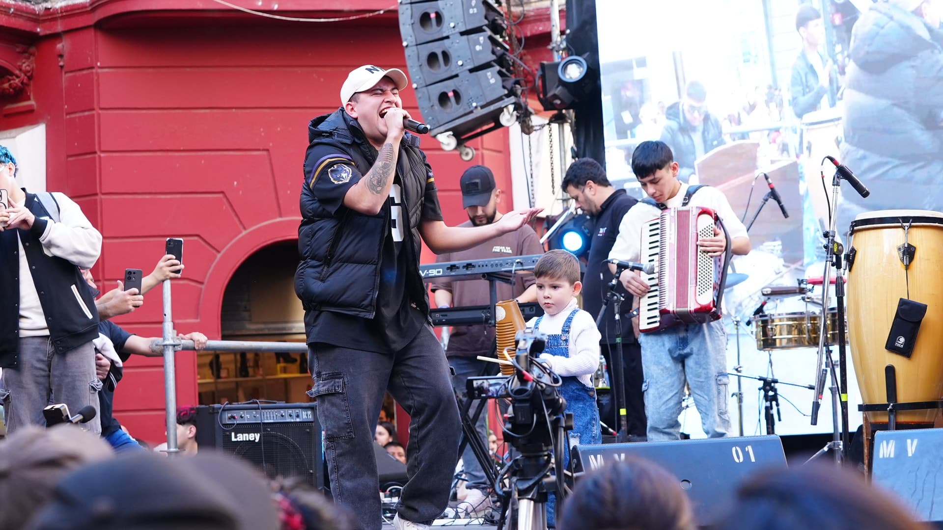 Más de 30 artistas le pusieron color al Día del Cuarteto