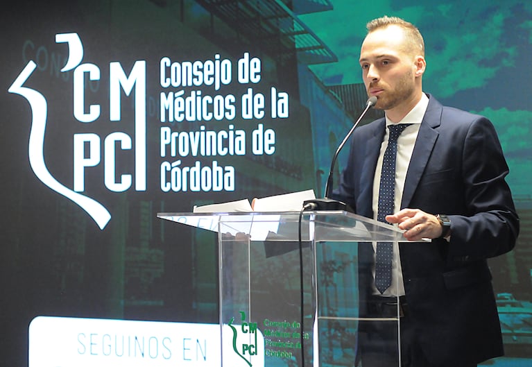Más de 70 nuevos médicos especialistas en el Consejo de Médicos