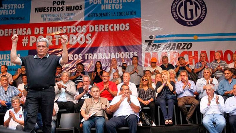 Masiva movilización de la central obrera contra el Gobierno.