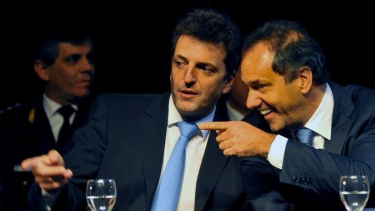 Massa y Scioli, con propuestas similares a las de Macri respecto de las Fuerzas Armadas.