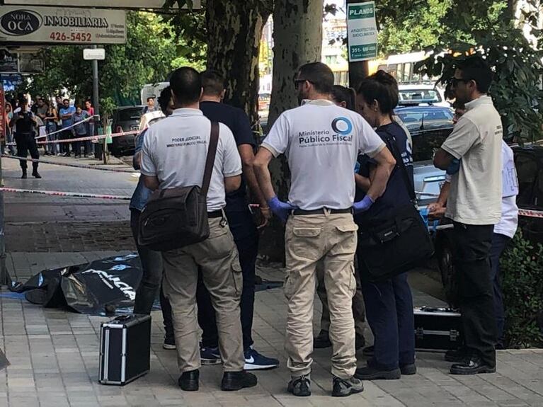 Mataron a un hombre a plena luz del día en la Av. 24 de Septiembre