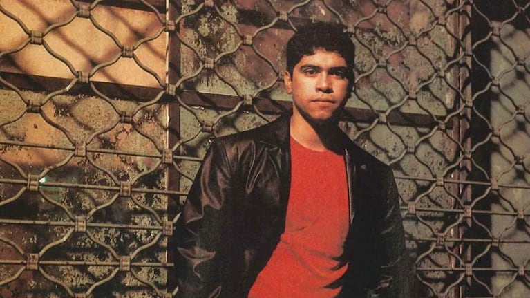 Material inédito del artista en sus inicios con la música