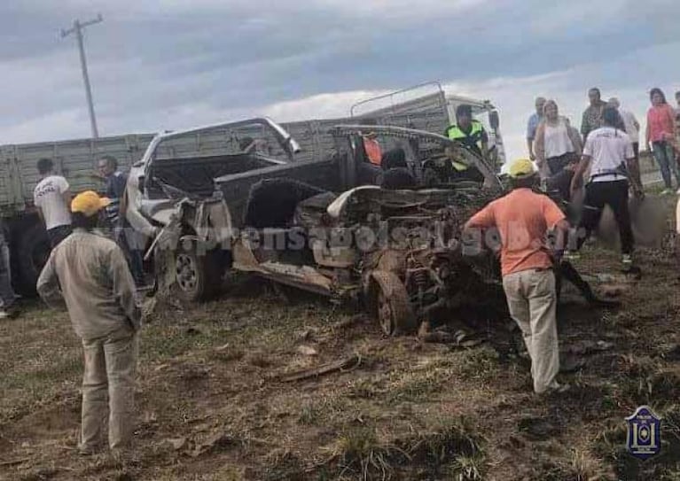 Mató a su pareja y chocó contra un camión cuando intentaba huir