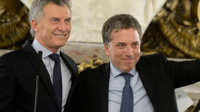 Mauricio Macri conseideró que Nicolás Dujovne está a la altura del cargo.