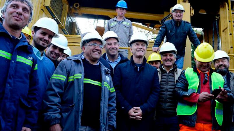 Mauricio Macri recorrió uno de los ramales del Ferrocarril General Roca en Quilmes.