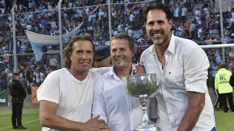 Medina también destacó la importancia del ayudante de campo de Bossio, Pedro Llorens.