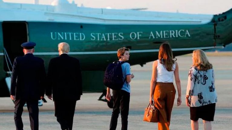 Melania Trump y su hijo Barron se instalaron en la Casa Blanca
