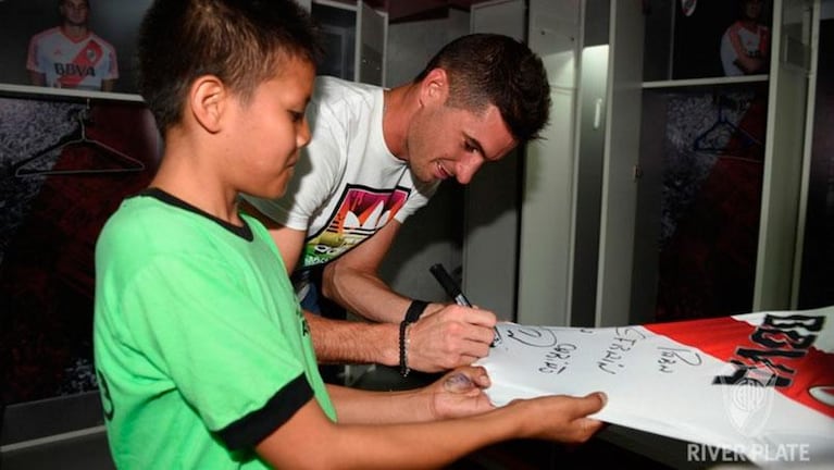 ¡Merecida recompensa! River le cumplió el sueño a Efraín