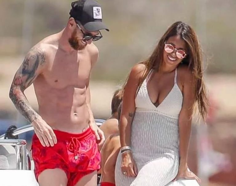 Messi de vacaciones en familia: Antonela lució radiante en Ibiza