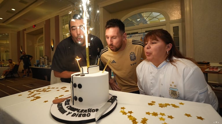 Messi, Diego y Antonia cumplen años el mismo día.