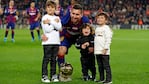 Messi disfruta de sus hijos en cada momento libre de los entrenamientos con el Barça.