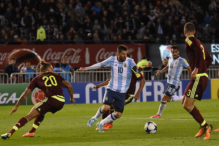 Messi, Dybala y compañía no pudieron contra el último de la tabla. Foto: Lucio Casalla / Enviado especial de ElDoce.tv