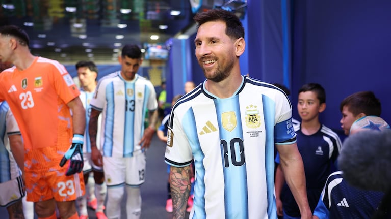 Messi en el partido ante Argelia (Foto: Selección Argentina).