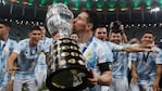 Messi finalmente pudo alzar la copa con la Selección