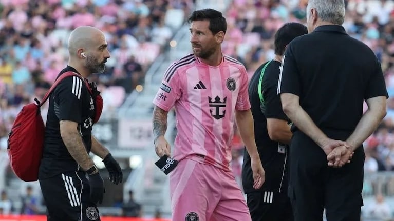 Messi jugó apenas 10 minutos contra Necaxa.