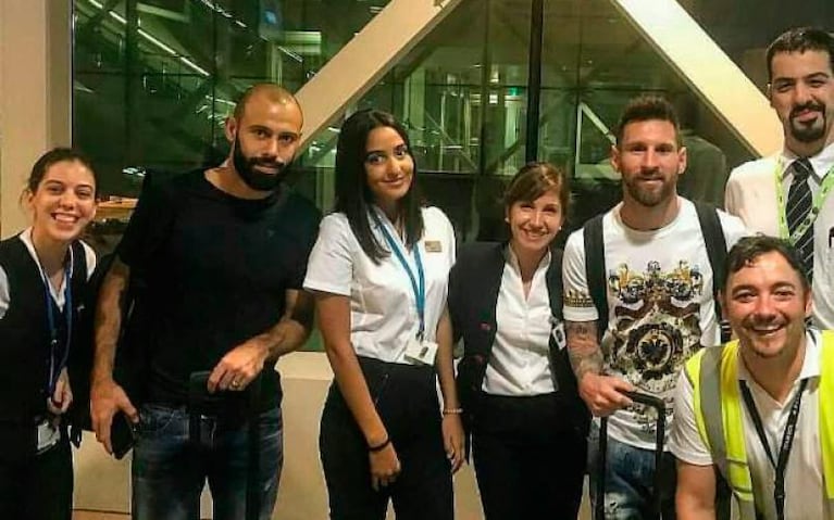 Messi llegó de madrugada y se suma a las prácticas