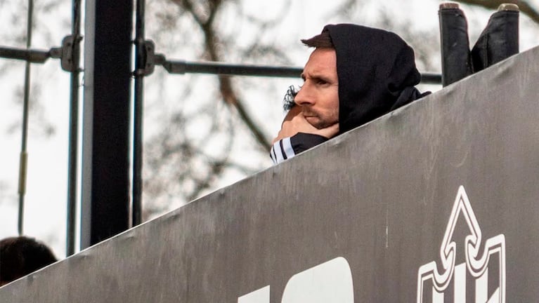 Messi presente en la cancha en Arroyo Seco.