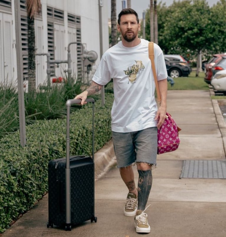 Messi se sumó a la Selección Argentina: sufrió un percance y tiró facha con su look