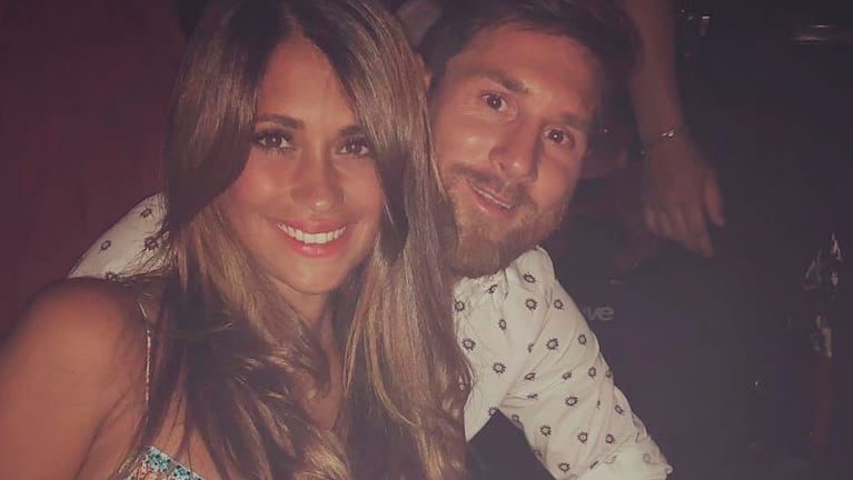Messi y Antonela se tomaron un descanso en Ibiza con amigos.