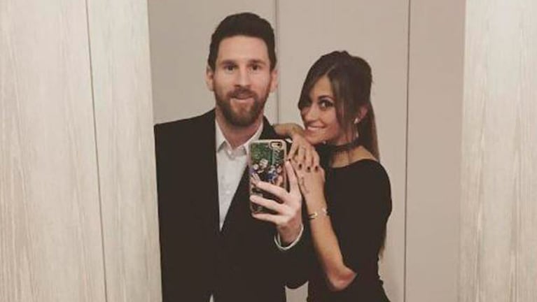 Messi y Antonella, elegantes para el cumple de Neymar.