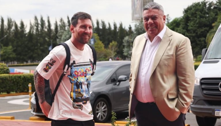 Messi y Chiqui Tapia. Imagen de archivo.