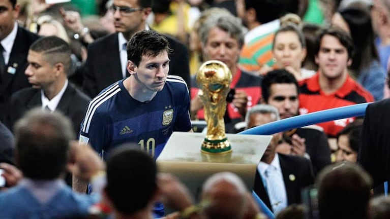 Messi y la copa, un deseo que se convirtió en exigencia para millones de argentinos.