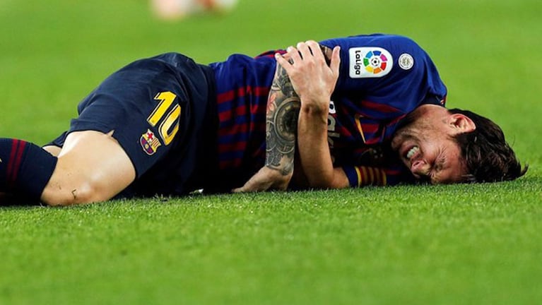 Messi y su lesión en el partido ante el Sevilla.