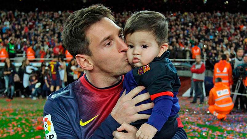 Messi y Thiago se divierten en Barcelona.