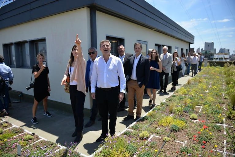 Mestre inauguró la terraza verde del Palacio 6 de Julio