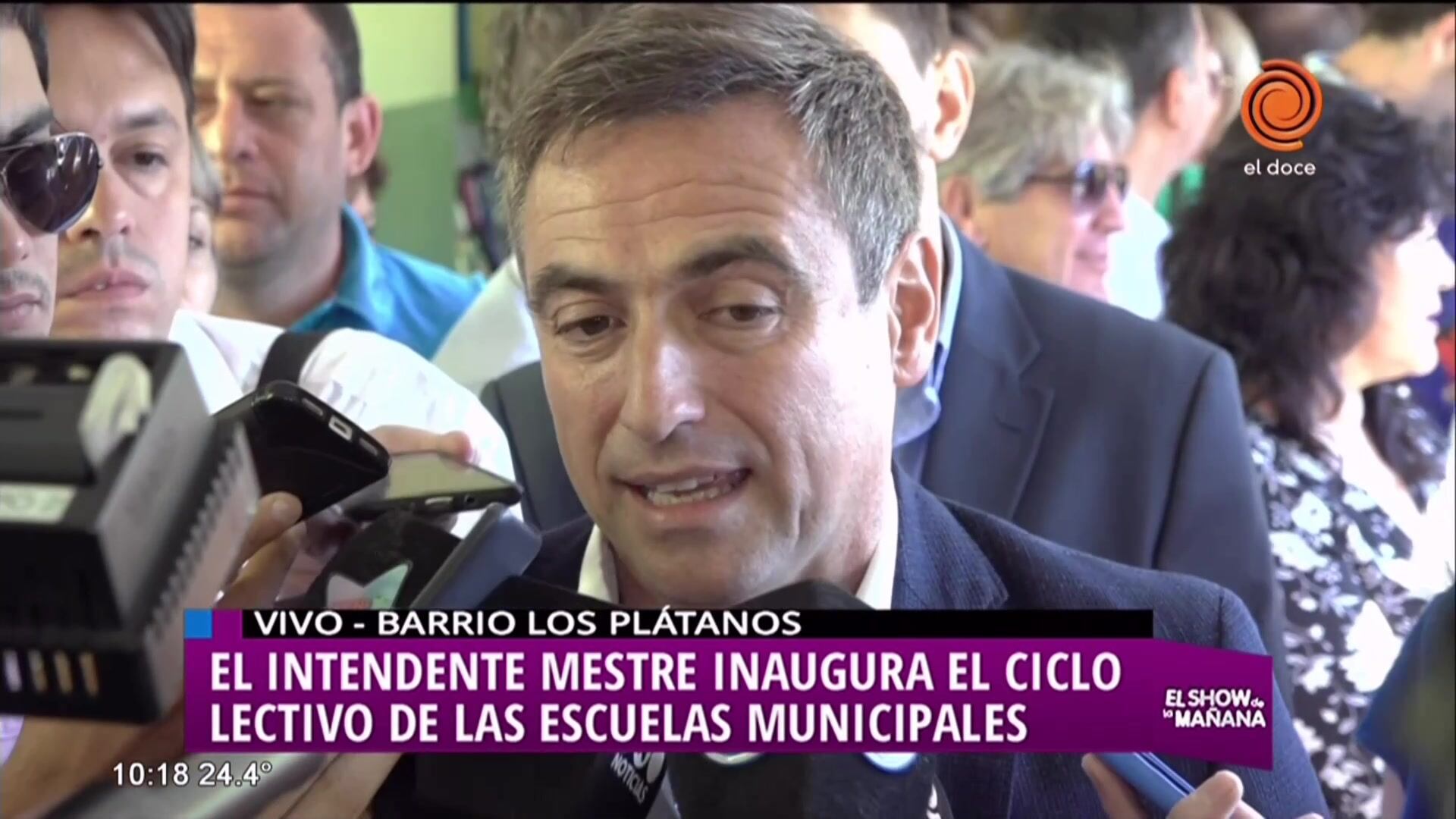 Mestre presidió el inicio de clases en escuelas municipales