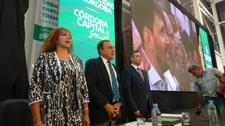 Mestre se emocionó en su última apertura de sesiones del Concejo