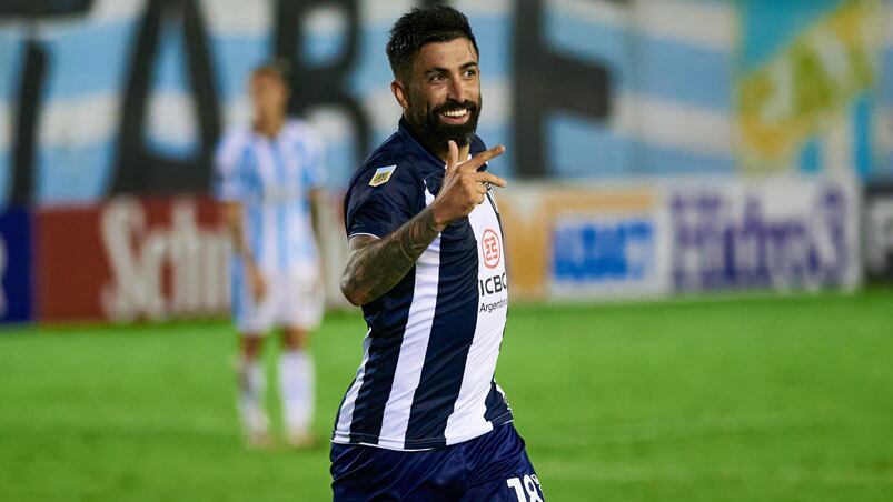 Michael Santos, el hombre del partido en el Monumental José Fierro. Foto: Prensa Talleres. 