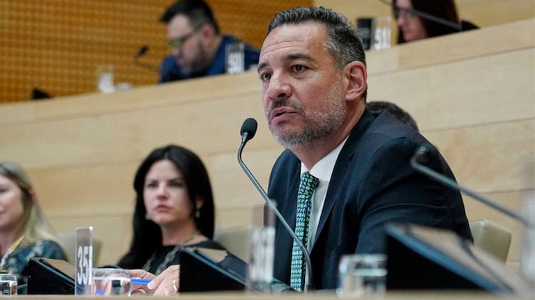 Miguel Siciliano es hasta hoy presidente de bloque oficialista en la Legislatura.