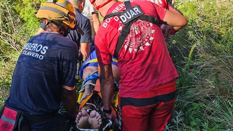 Milagroso rescate de una turista que cayó entre las piedras en Traslasierra