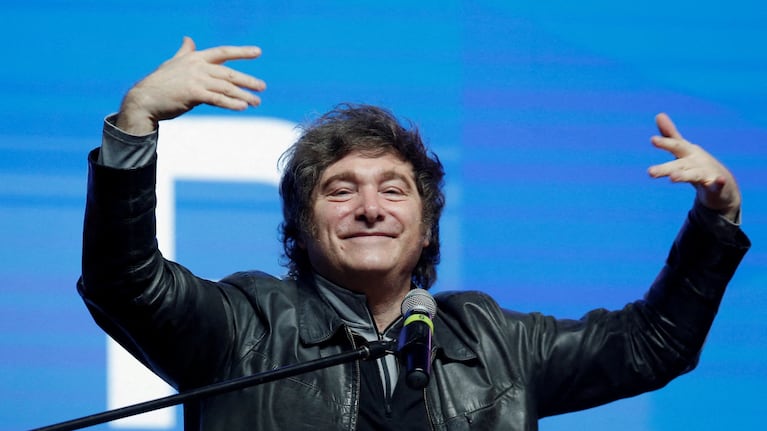 Milei bancó a Estudiantes en medio de la tensión con la AFA.