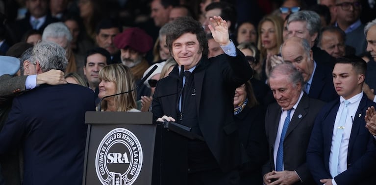 Milei en el acto de la Rural ( Gentileza: Clarín)