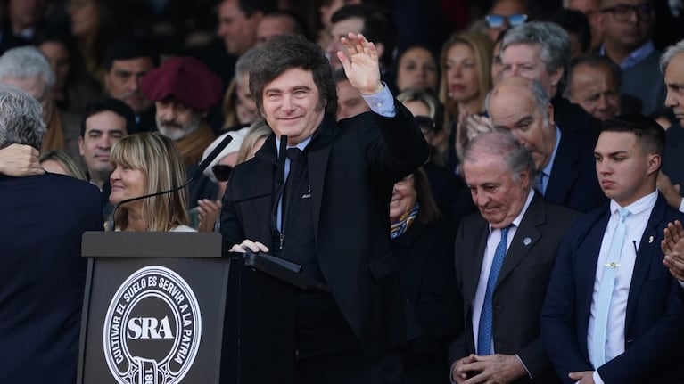 Milei en el acto de la Rural ( Gentileza: Clarín)