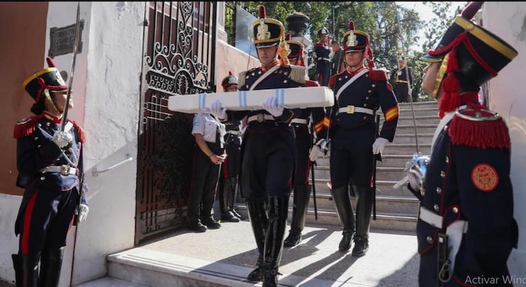 Milei encabeza el acto en Santa Fe.