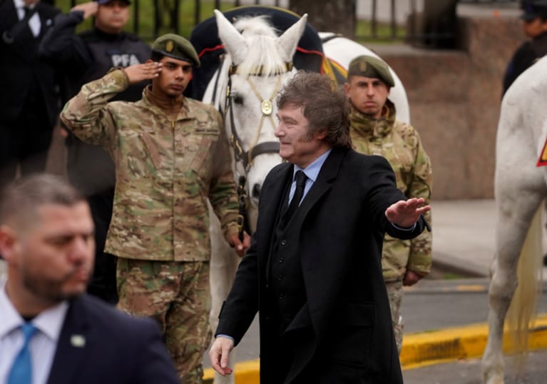 Milei reivindicó las Malvinas Argentinas pero pidió que el reclamo siga por vía diplomática.