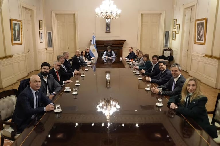 Milei reunió a sus gabinete tras tres semanas. ( Imagen de archivo). 