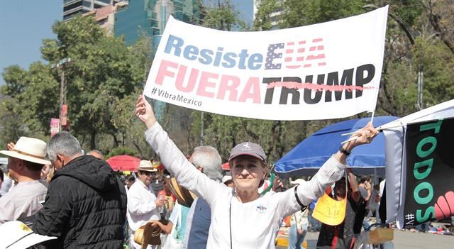 Miles de mexicanos se manifestaron contra Trump.