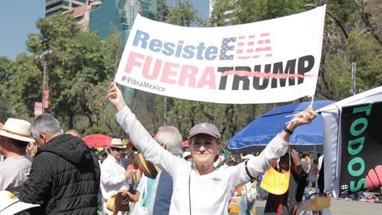 Miles de mexicanos se manifestaron contra Trump.