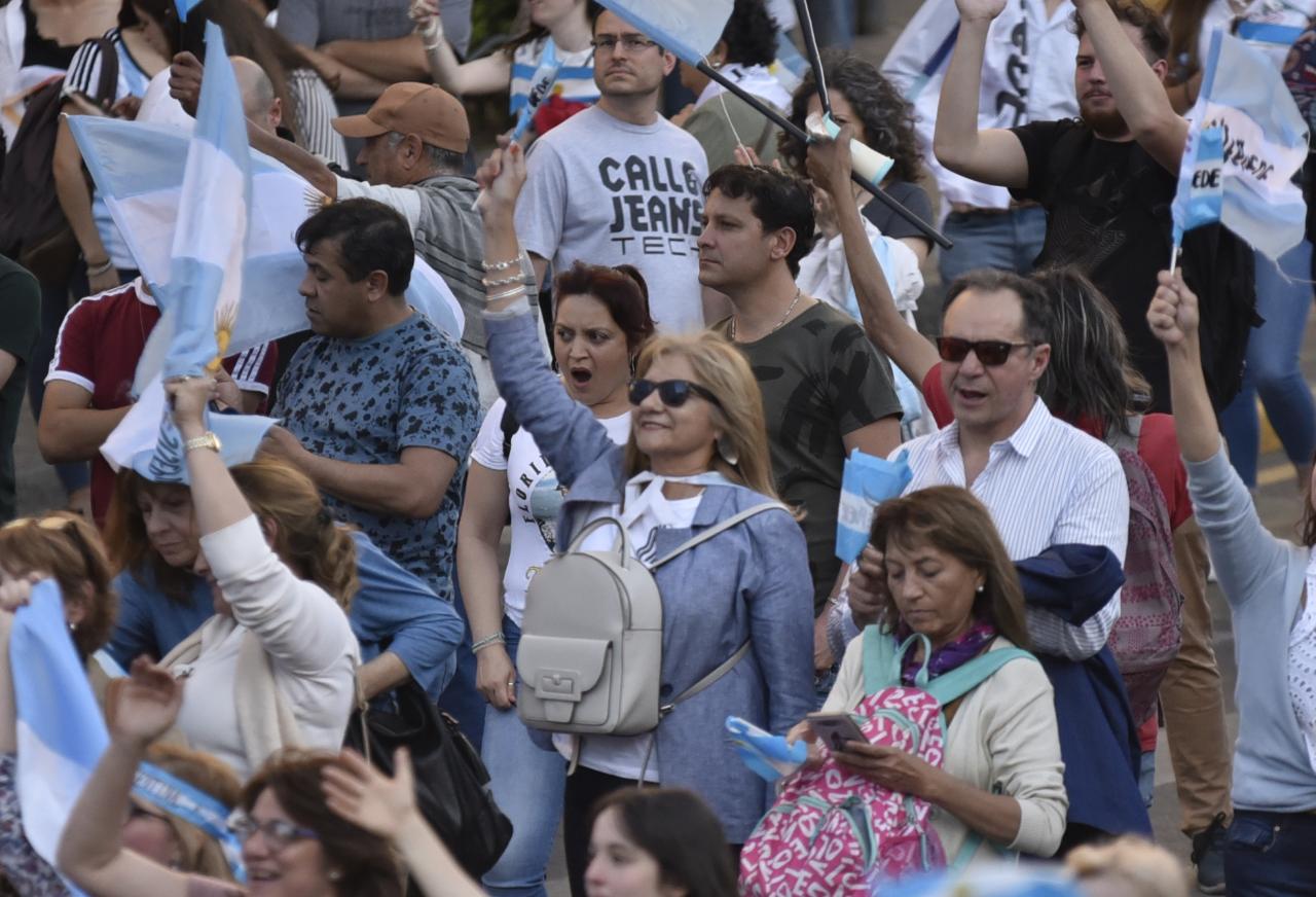 Miles de personas acompañaron en el último "Sí, se puede". Foto: Lucio Casalla/ElDoce.tv