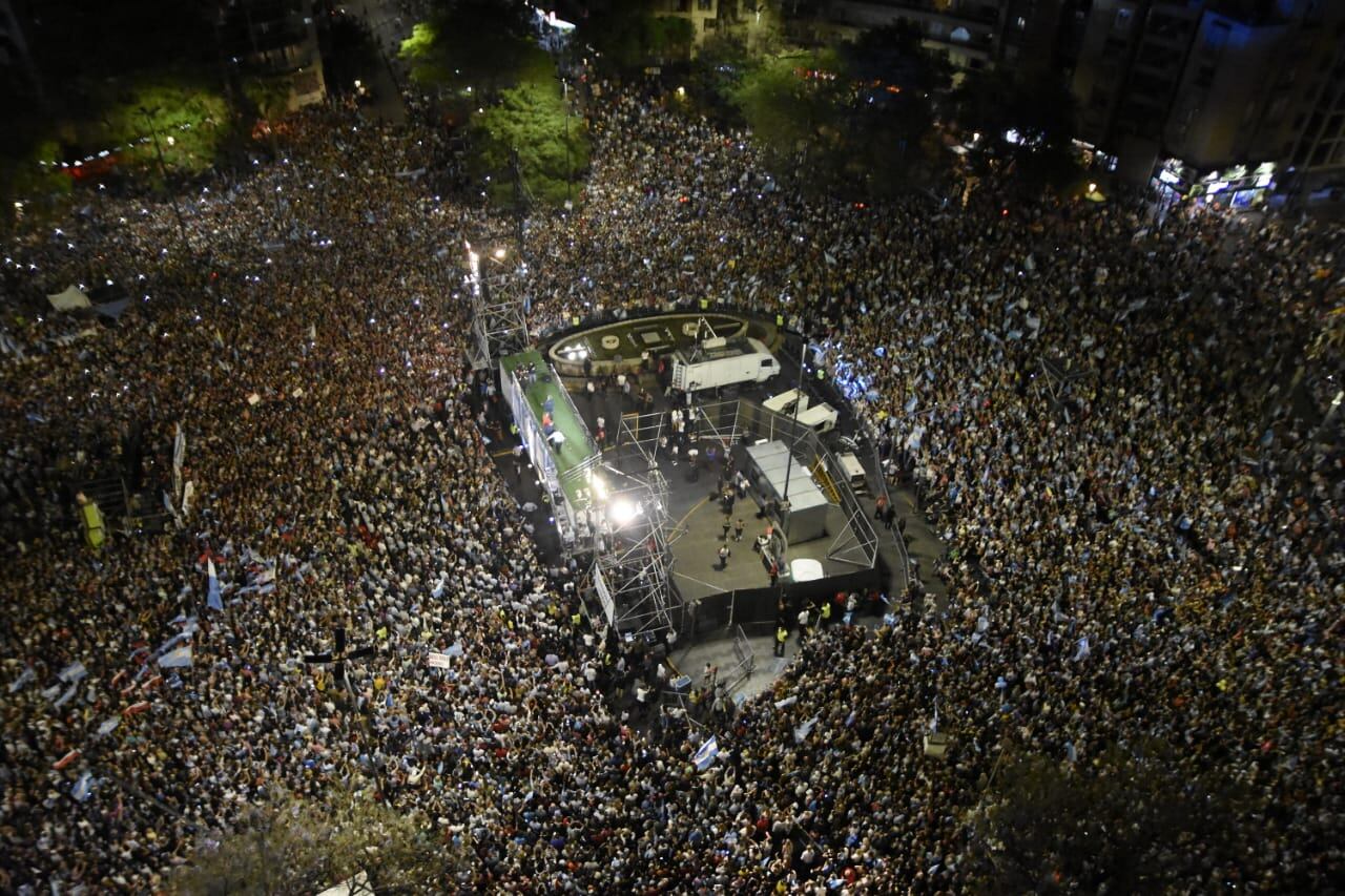 Miles de personas acompañaron en el último "Sí, se puede". Foto: Lucio Casalla/ElDoce.tv