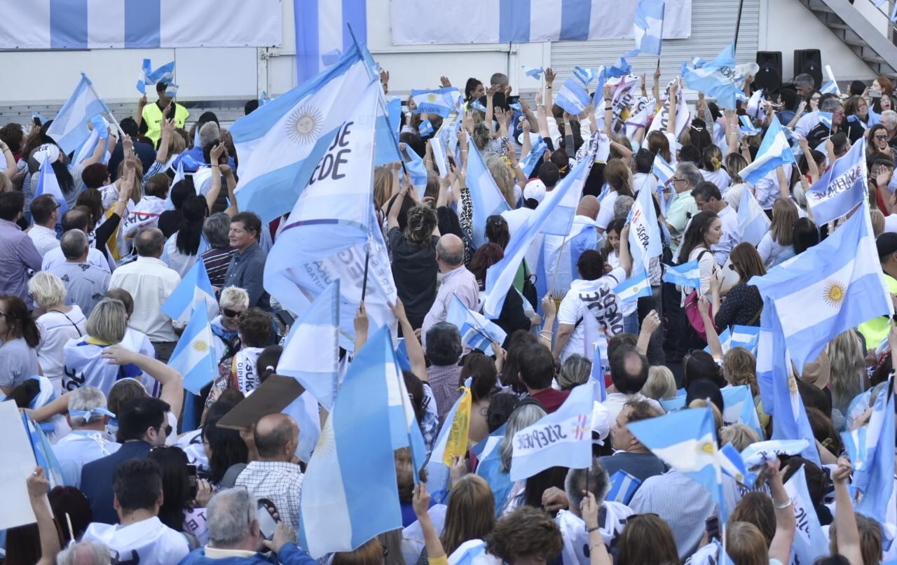 Miles de personas acompañaron en el último "Sí, se puede". Foto: Lucio Casalla/ElDoce.tv