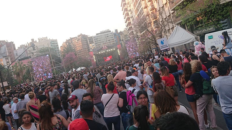 Miles de seguidores disfrutaron de la fiesta.