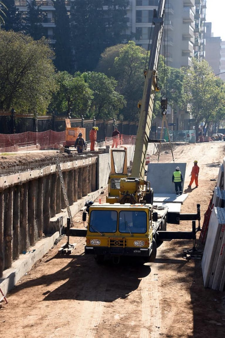 Mirá cómo avanza el túnel de la obra plaza España