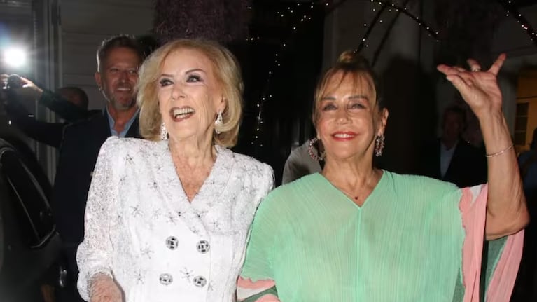 Mirtha Legrand disfrutó de sus 99 con amigos y familia.