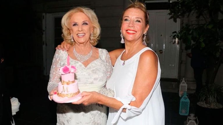 Mirtha Legrand ya tiene reemplazo: ¿Marcela Tinayre o Juana Viale? 