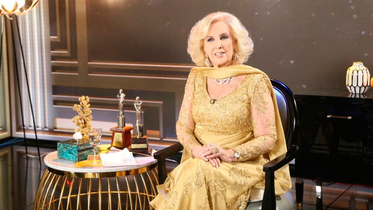 Mirtha vivió su gran noche cargada de sentimientos.